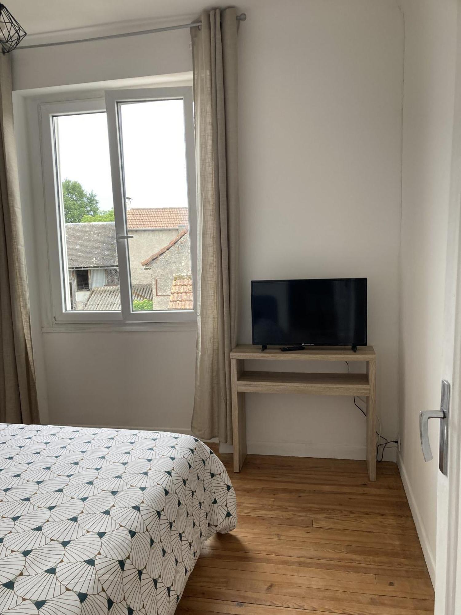 Location Appartement Des Pyrenees Borderes-sur-l'Echez Room photo